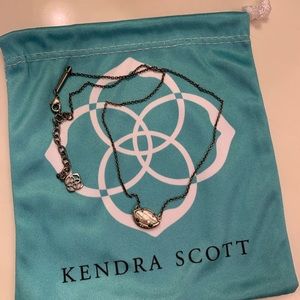 KENDRA SCOTT NECKLACE!!😍🎉